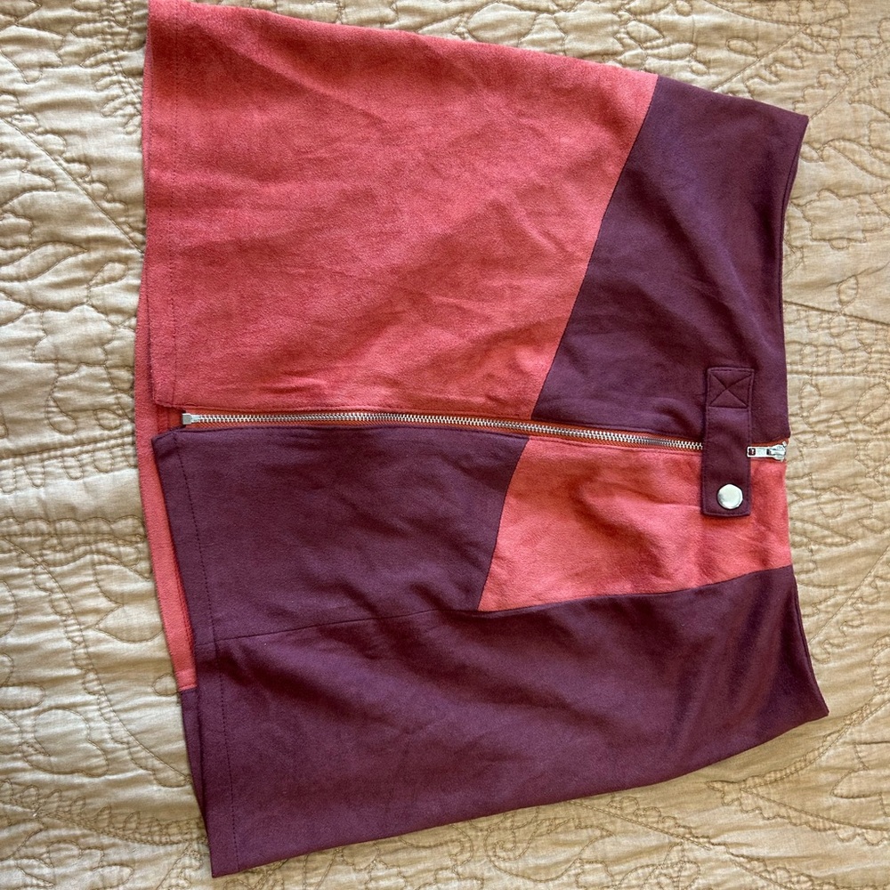 Colorblock Mini Skirt with Zipper
